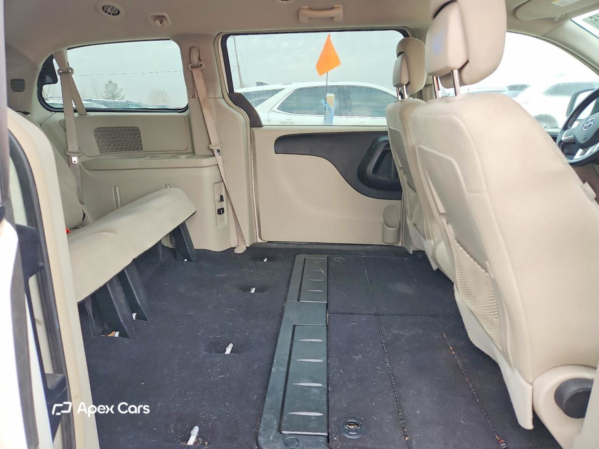 Dodge Caravan 2011