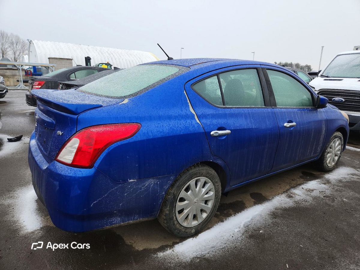 Nissan Versa 2017