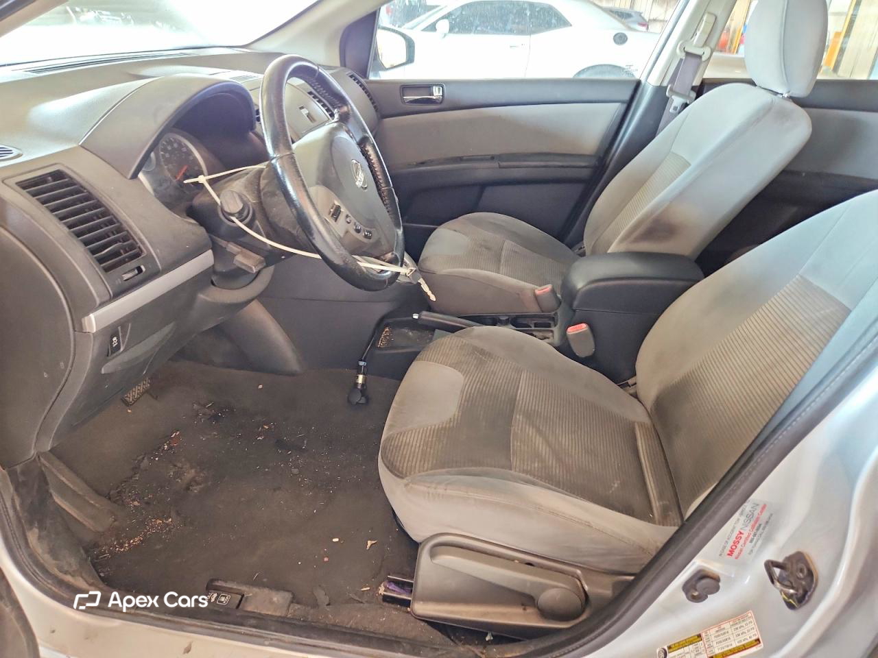 Nissan Sentra 2012