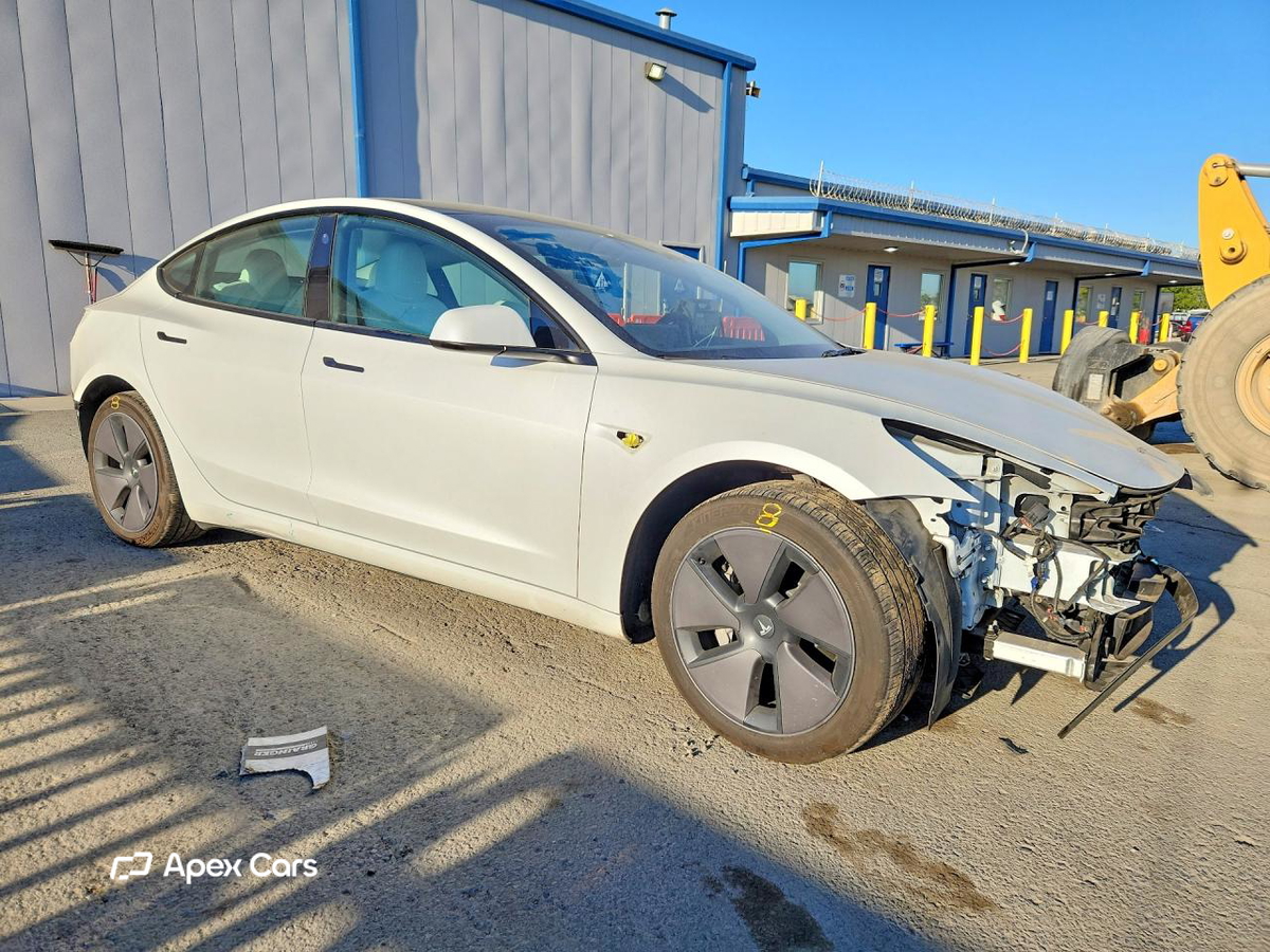 Tesla Model 3 2023