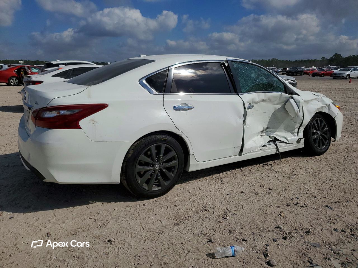 Nissan Altima 2018