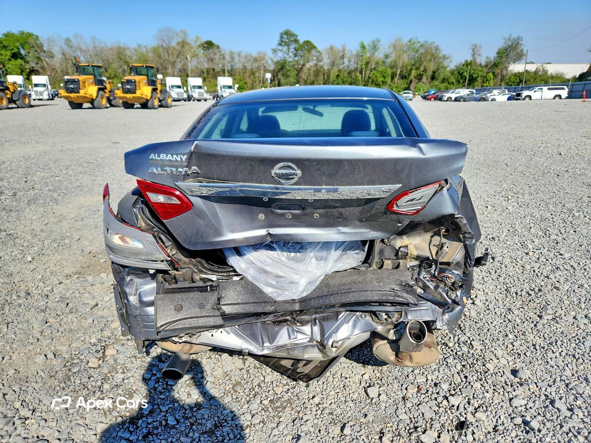 Nissan Altima 2018
