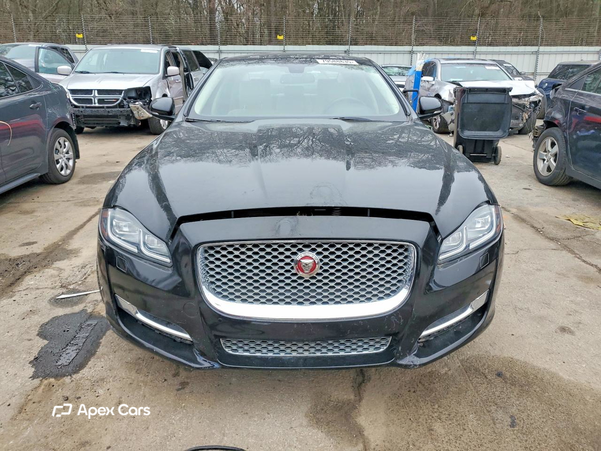 Jaguar XJ 2016