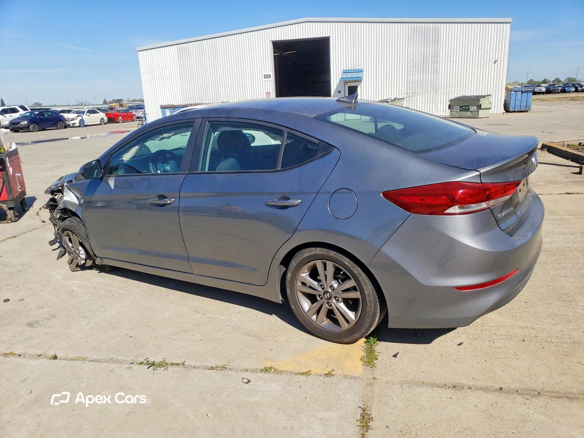 Hyundai Elantra 2018