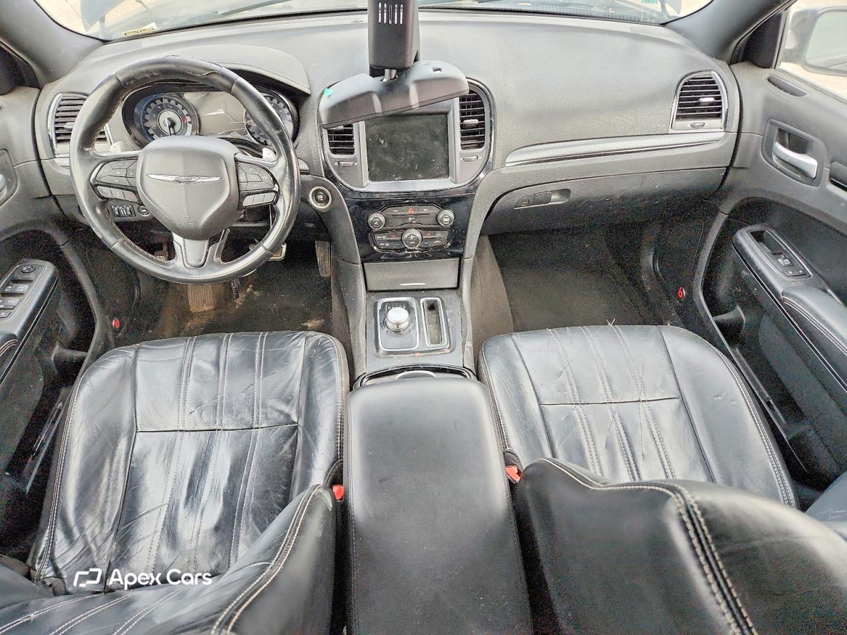 Chrysler 300 2016