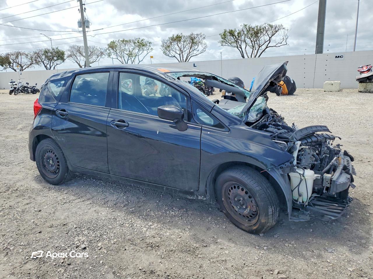Nissan Versa 2017