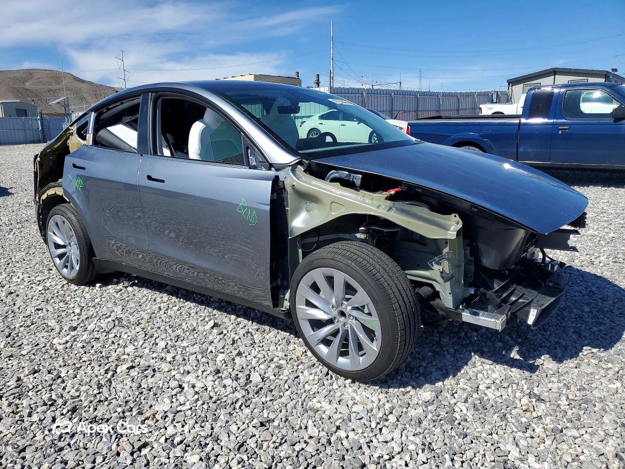 Tesla Model Y 2026