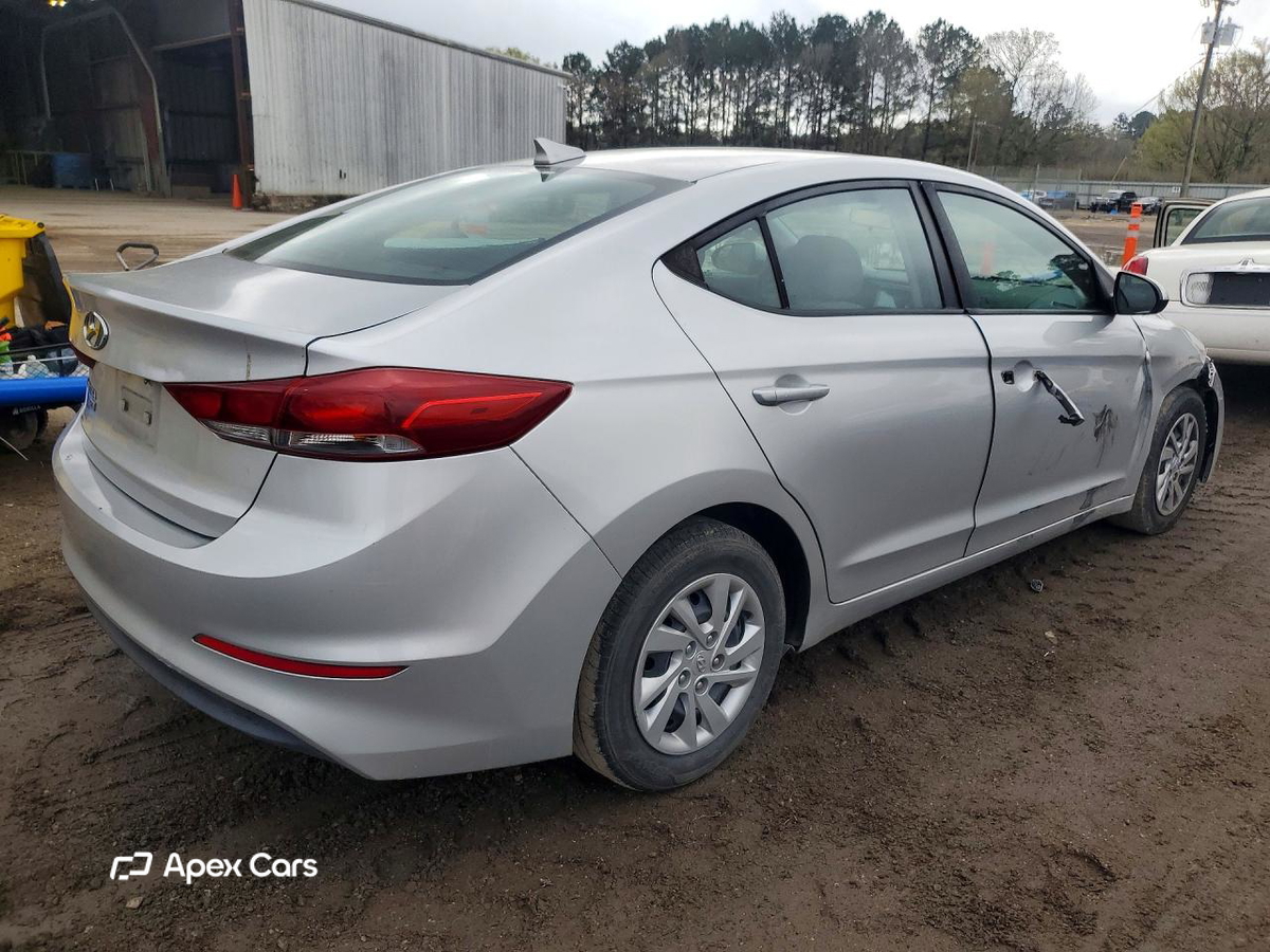 Hyundai Elantra 2017