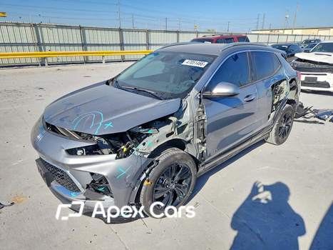 Buick Encore 2026 - Image 1 of 13
