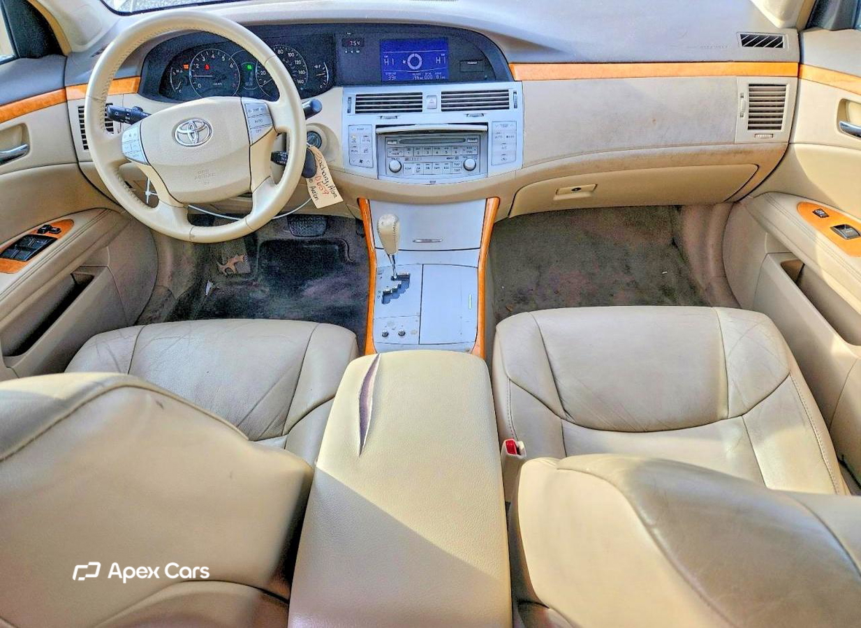 Toyota Avalon 2006