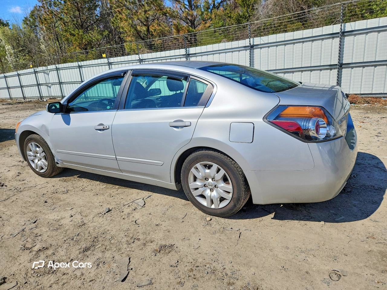 Nissan Altima 2012