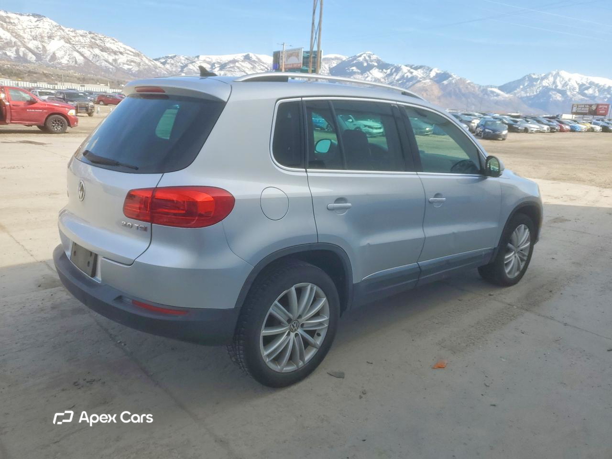 Volkswagen Tiguan 2014