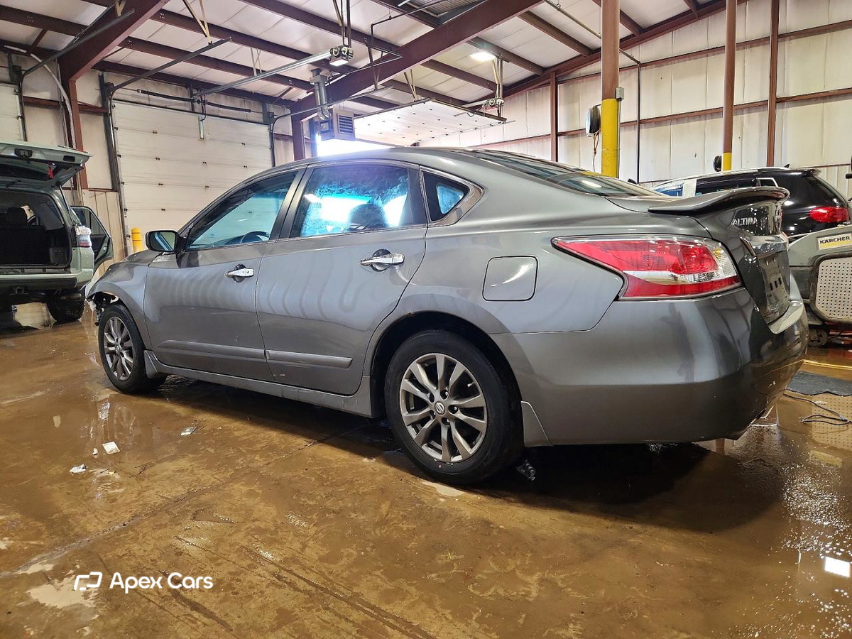 Nissan Altima 2015
