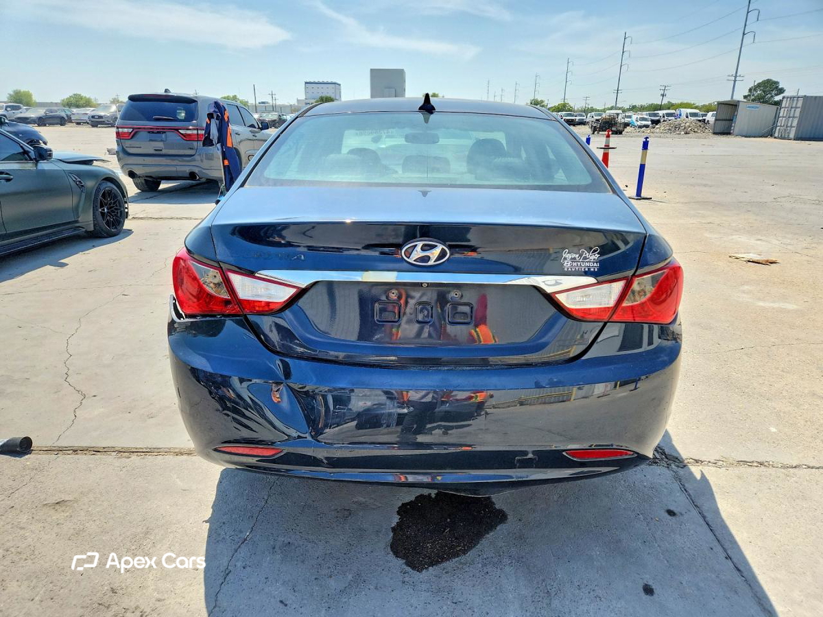 Hyundai Sonata 2011