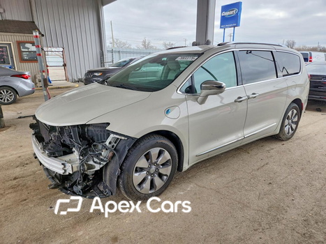 Chrysler Pacifica 2017 - Zdjęcie 1 z 14