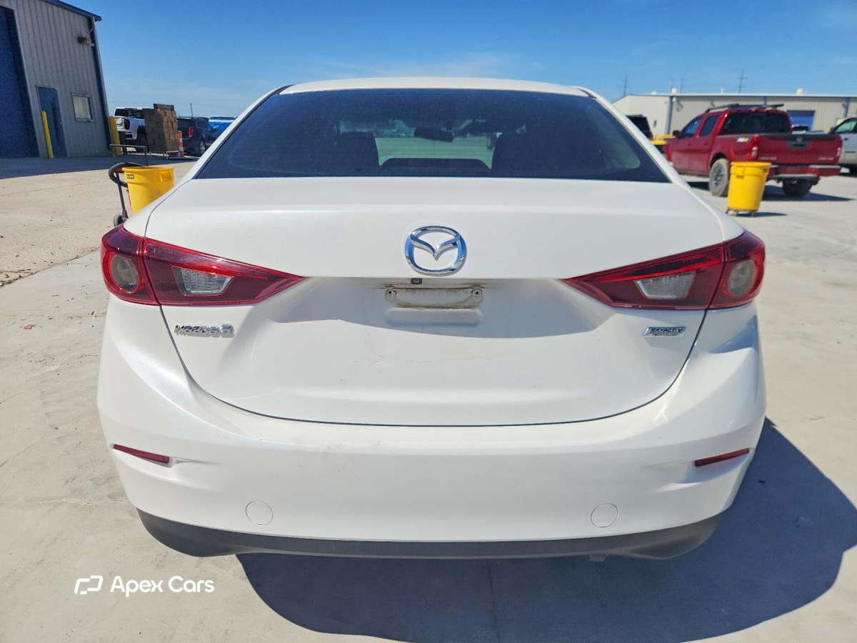 Mazda 3 2016