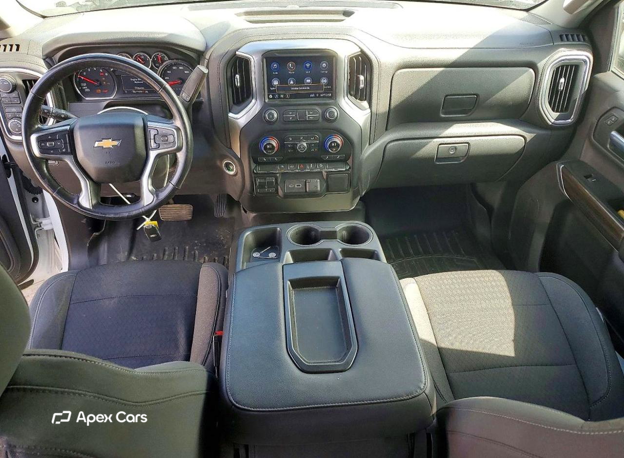 Chevrolet Silverado 2021