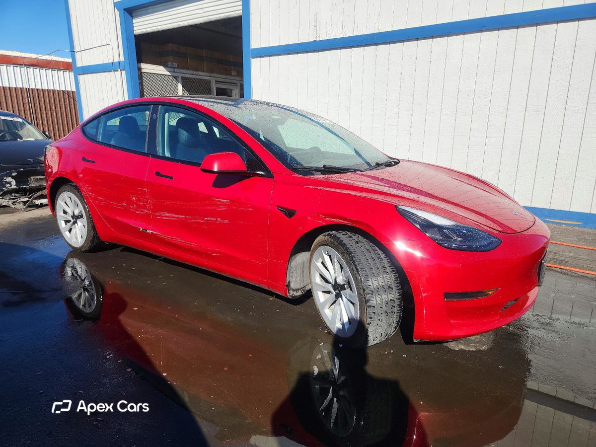 Tesla Model 3 2022