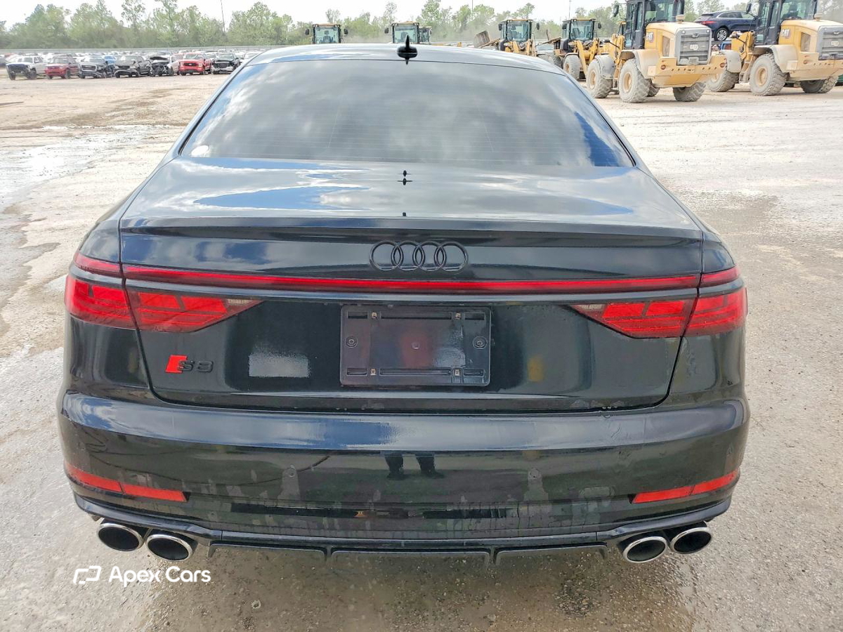 Audi S8 2023