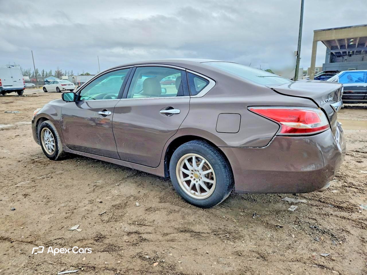 Nissan Altima 2014