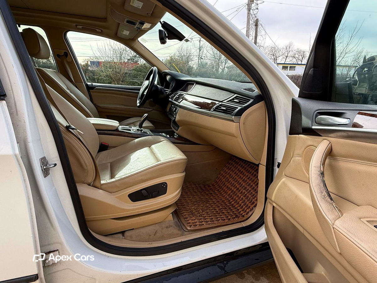 BMW X5 2010