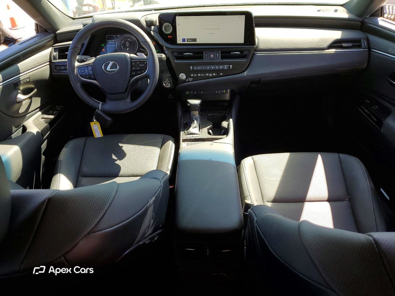 Lexus ES 2025