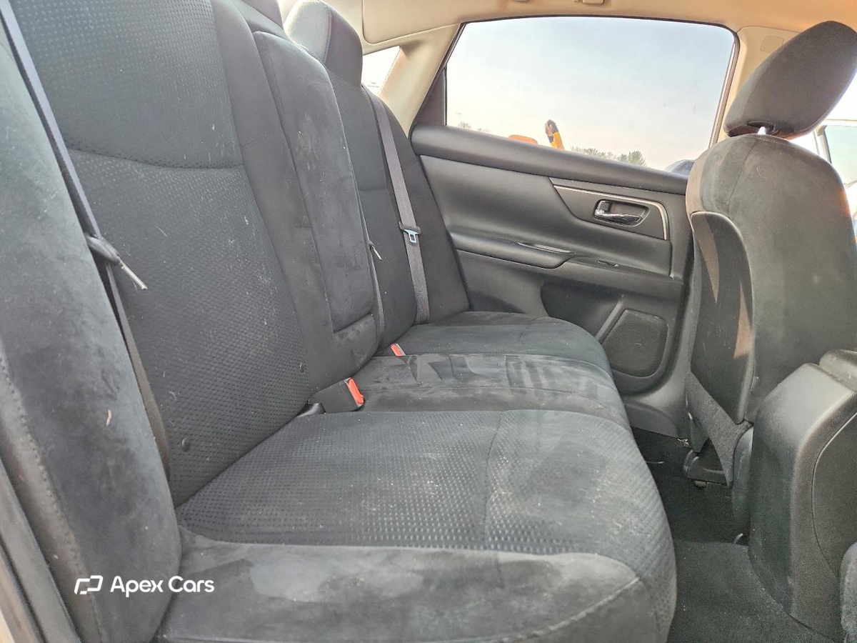 Nissan Altima 2015
