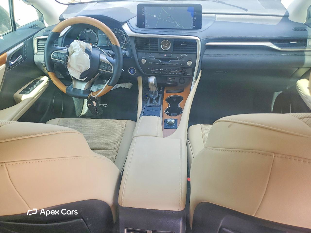 Lexus RX 2022