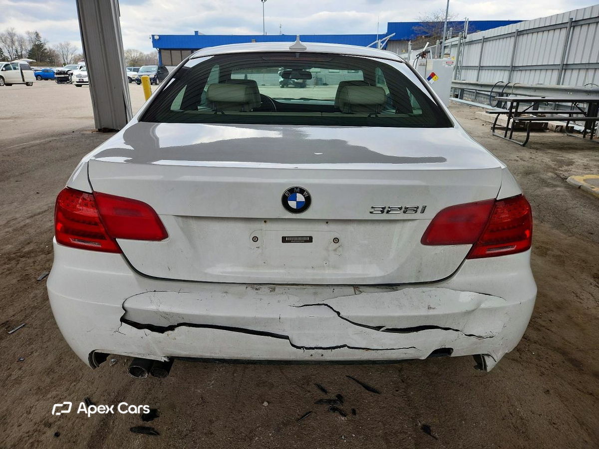 BMW Series 3 2012