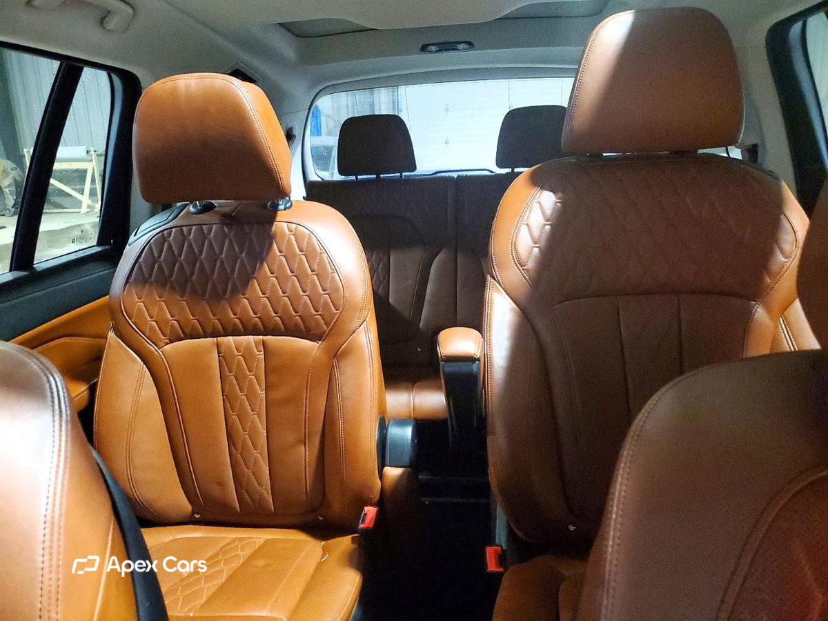 BMW X7 2019