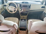 Toyota Sienna 2012
