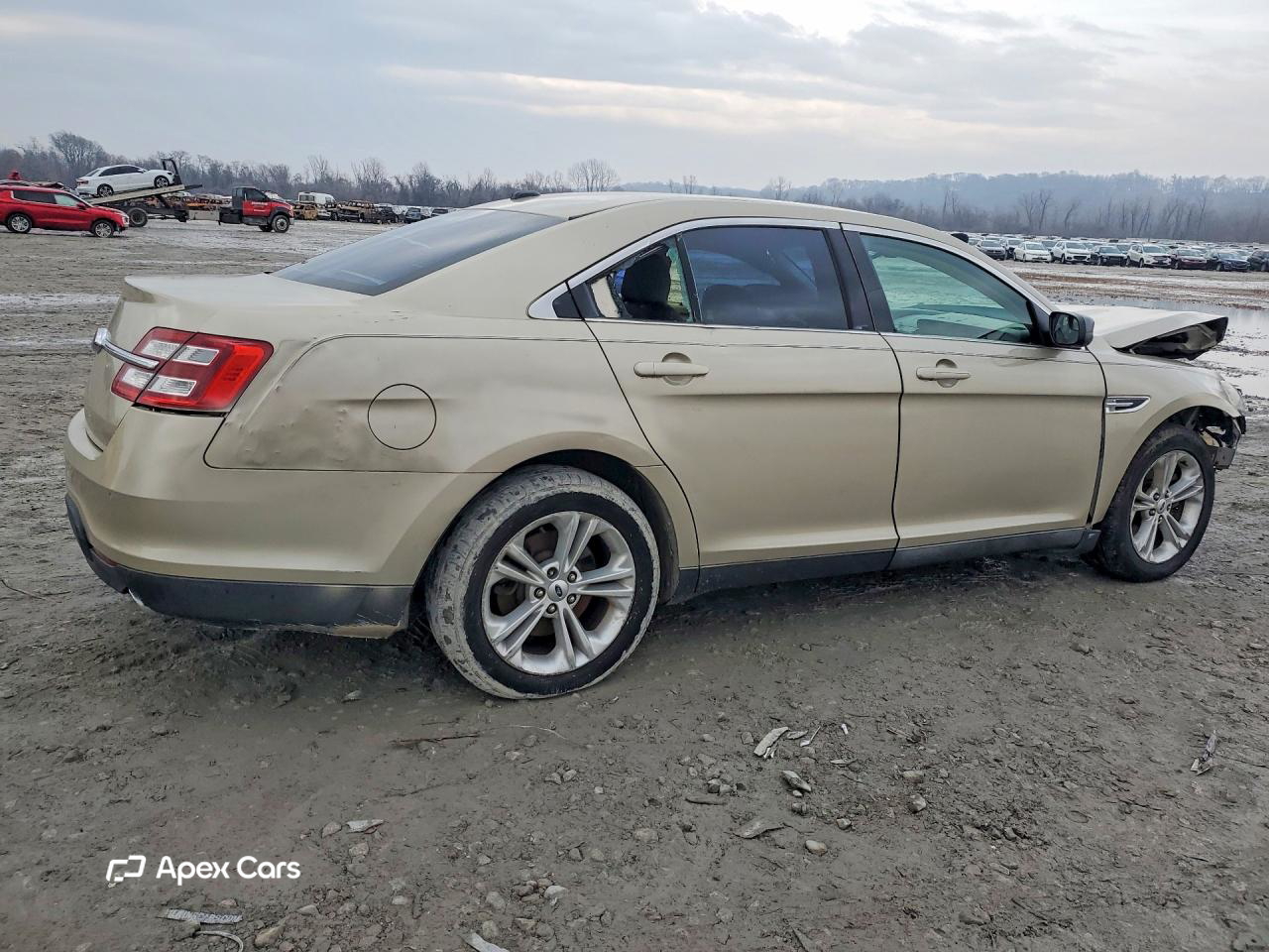 Ford Taurus 2017