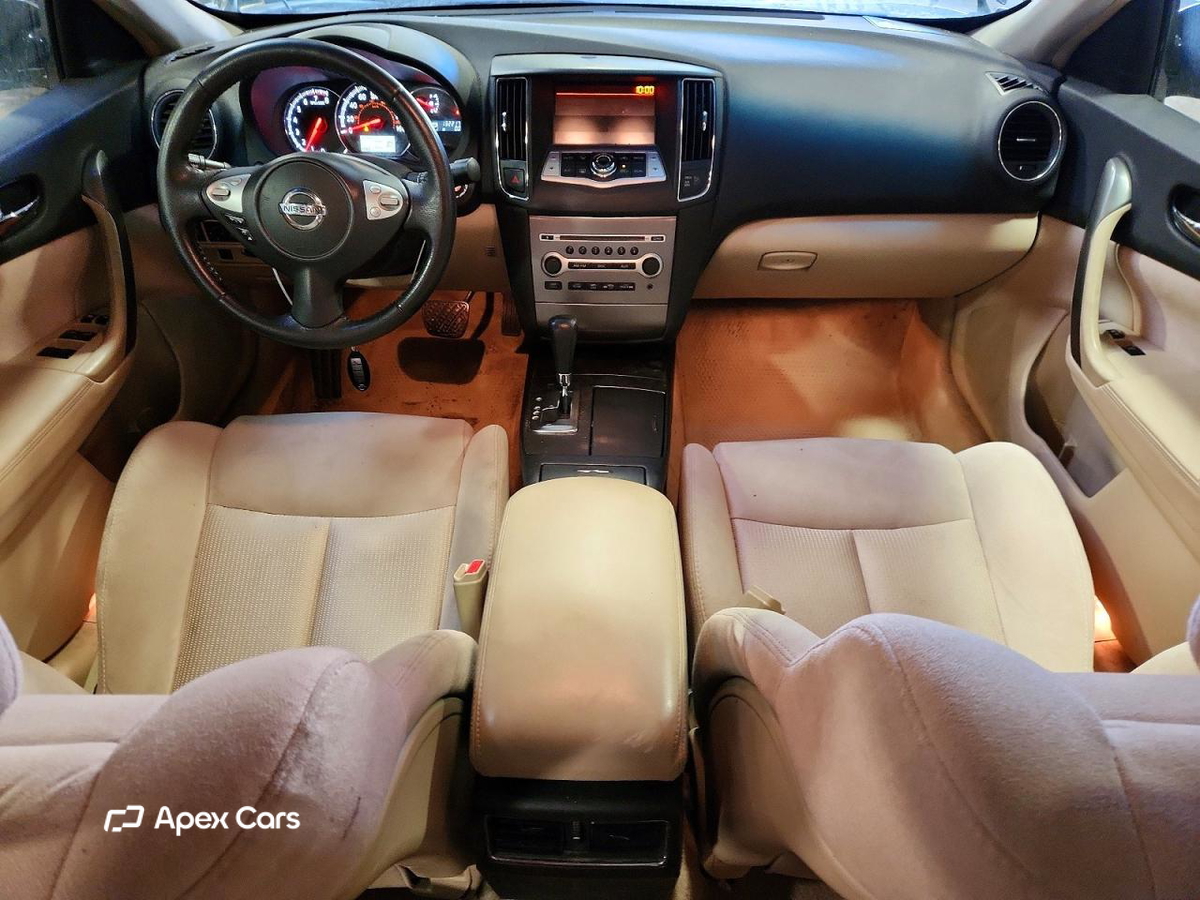 Nissan Maxima 2014