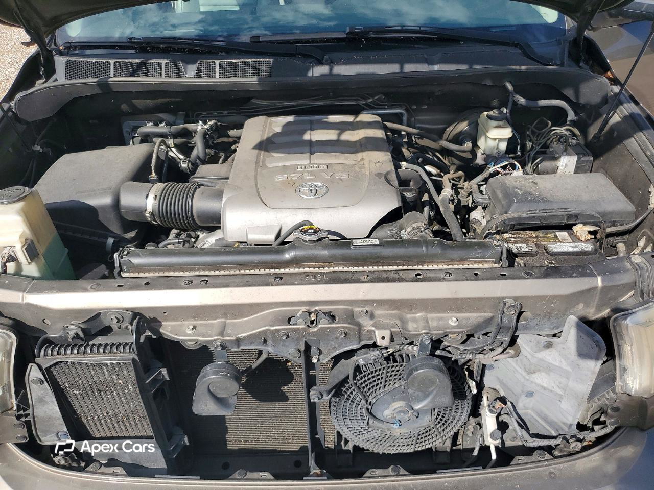 Toyota Sequoia 2010