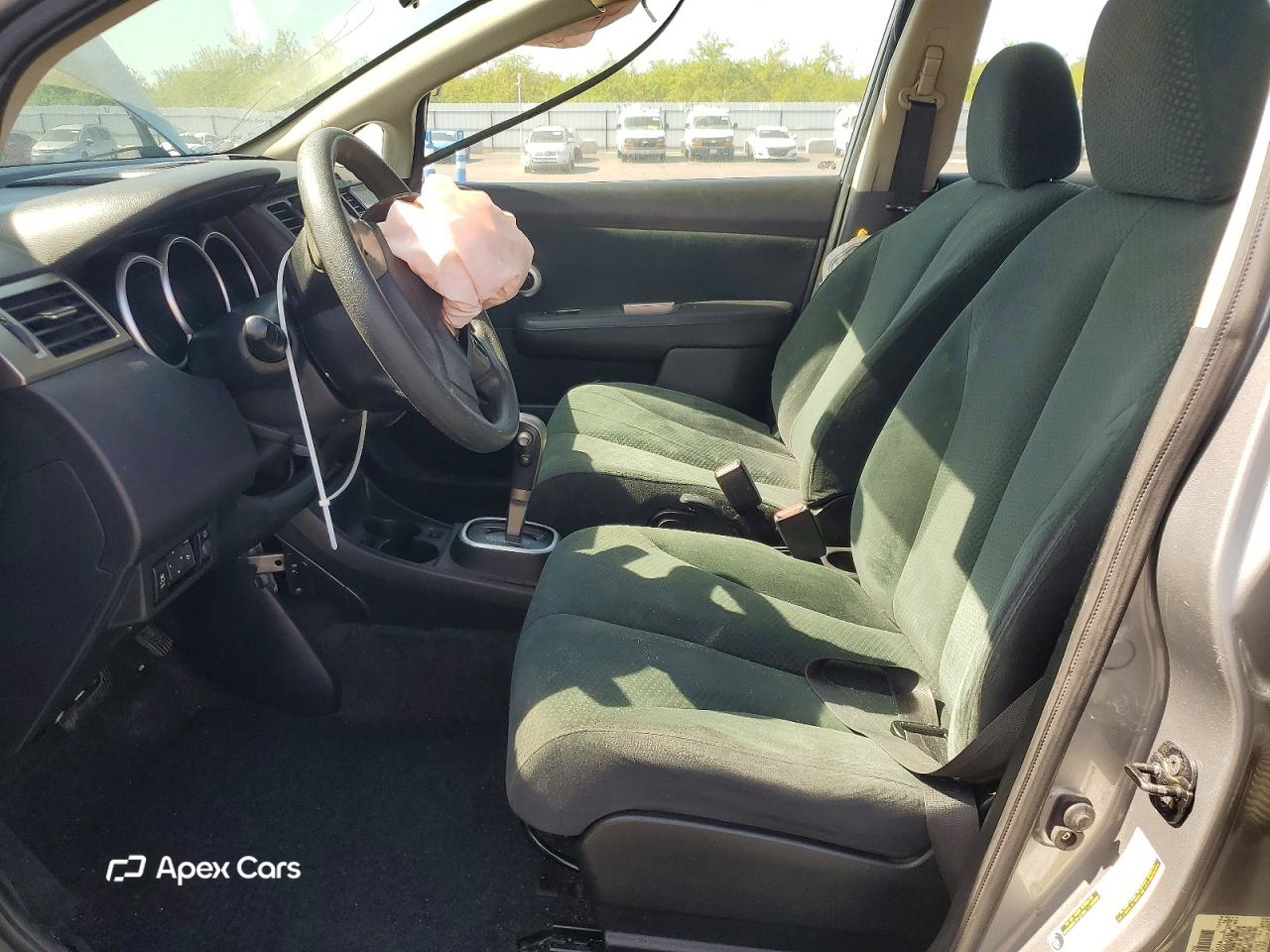 Nissan Versa 2012