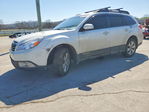 Subaru Outback 2011