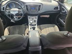 Chrysler 200 2016