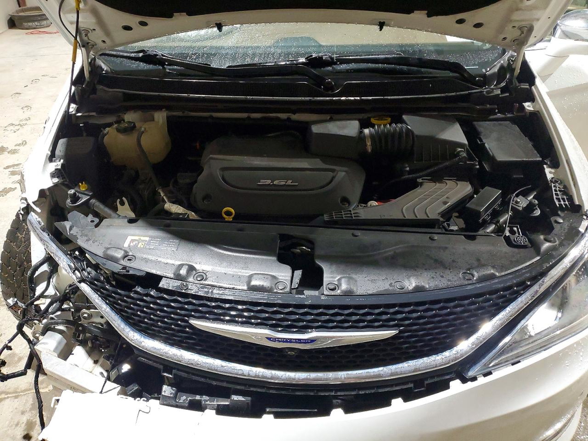 Chrysler Pacifica 2017