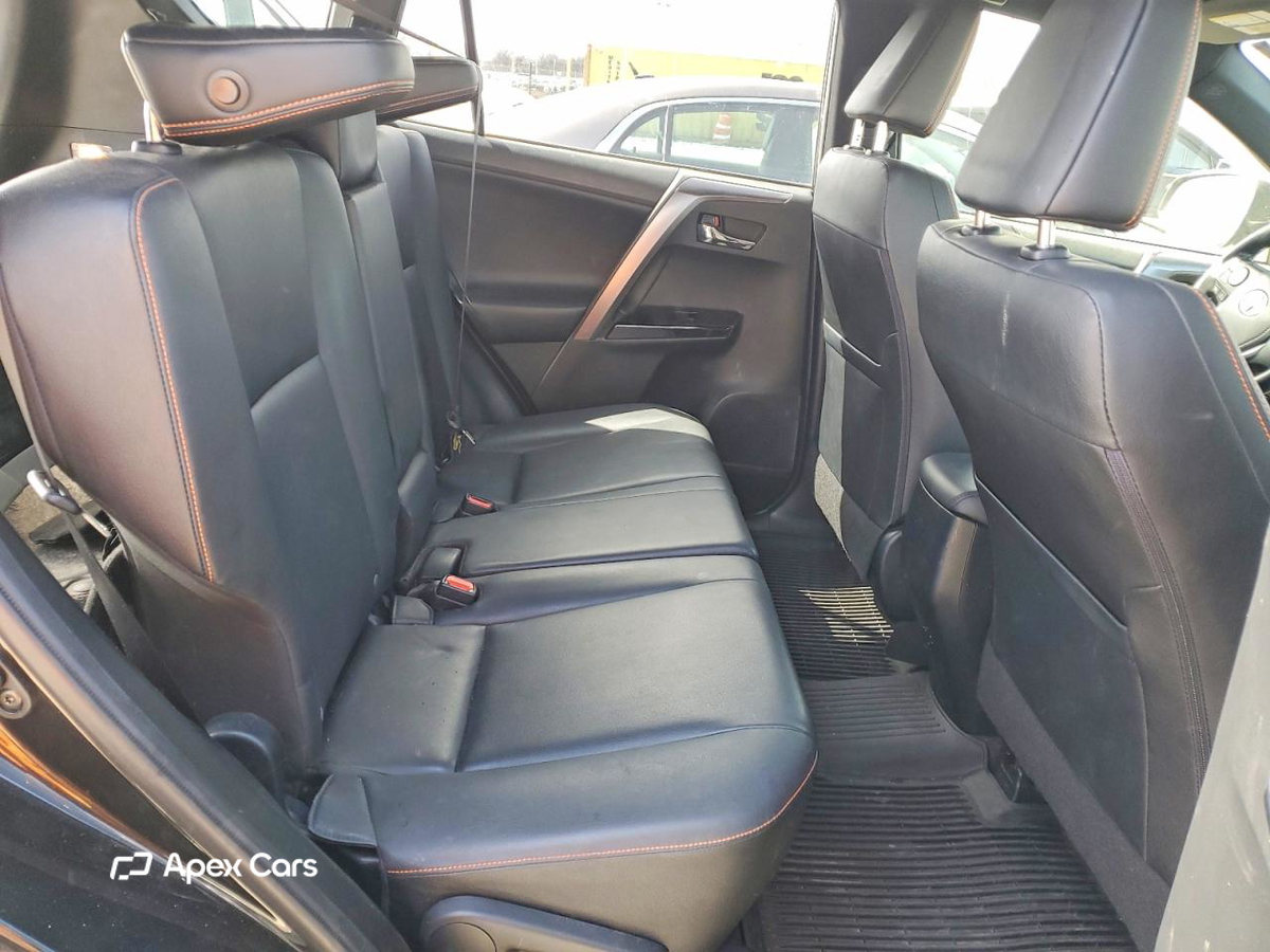 Toyota RAV 4 2016