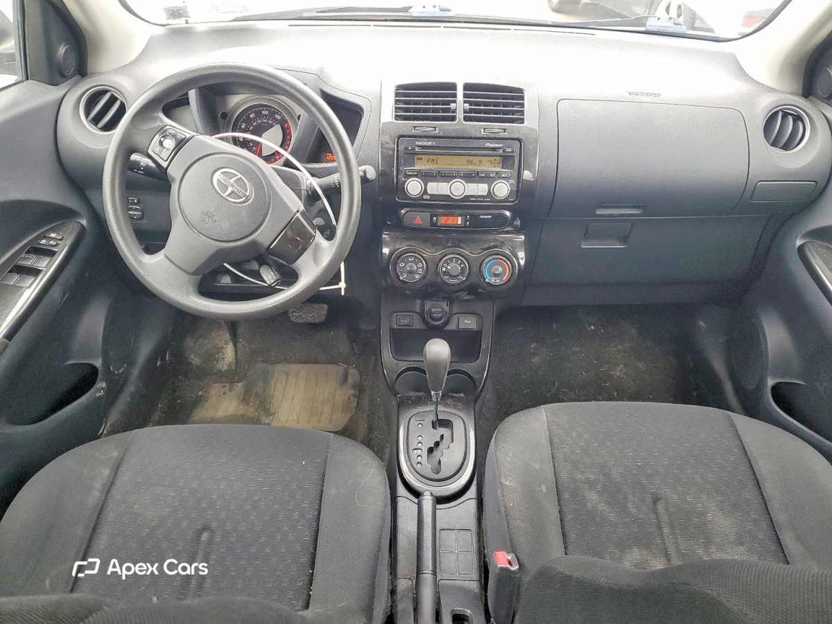 Scion xD 2008