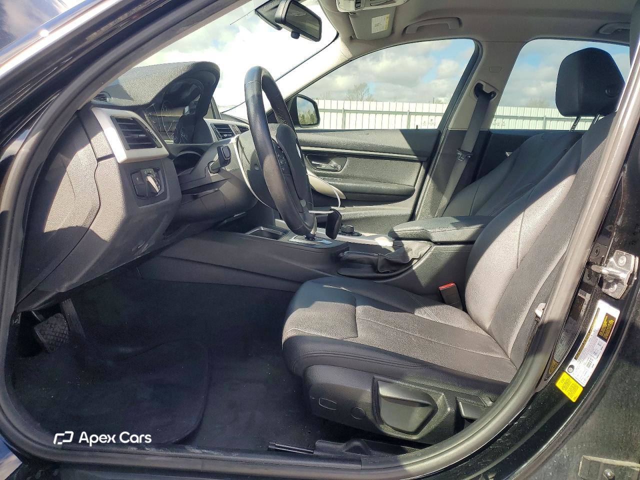 BMW Series 3 2015