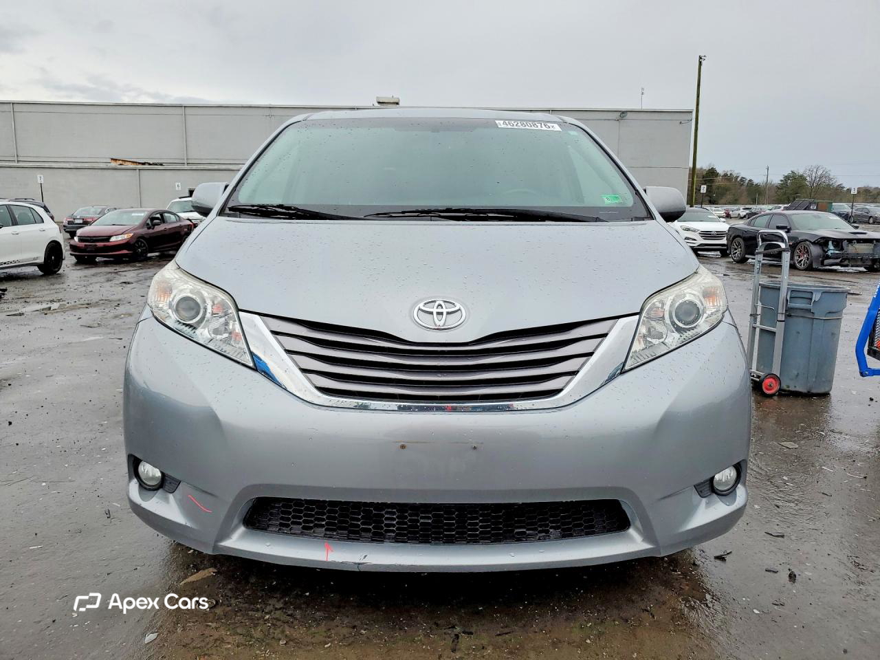 Toyota Sienna 2016