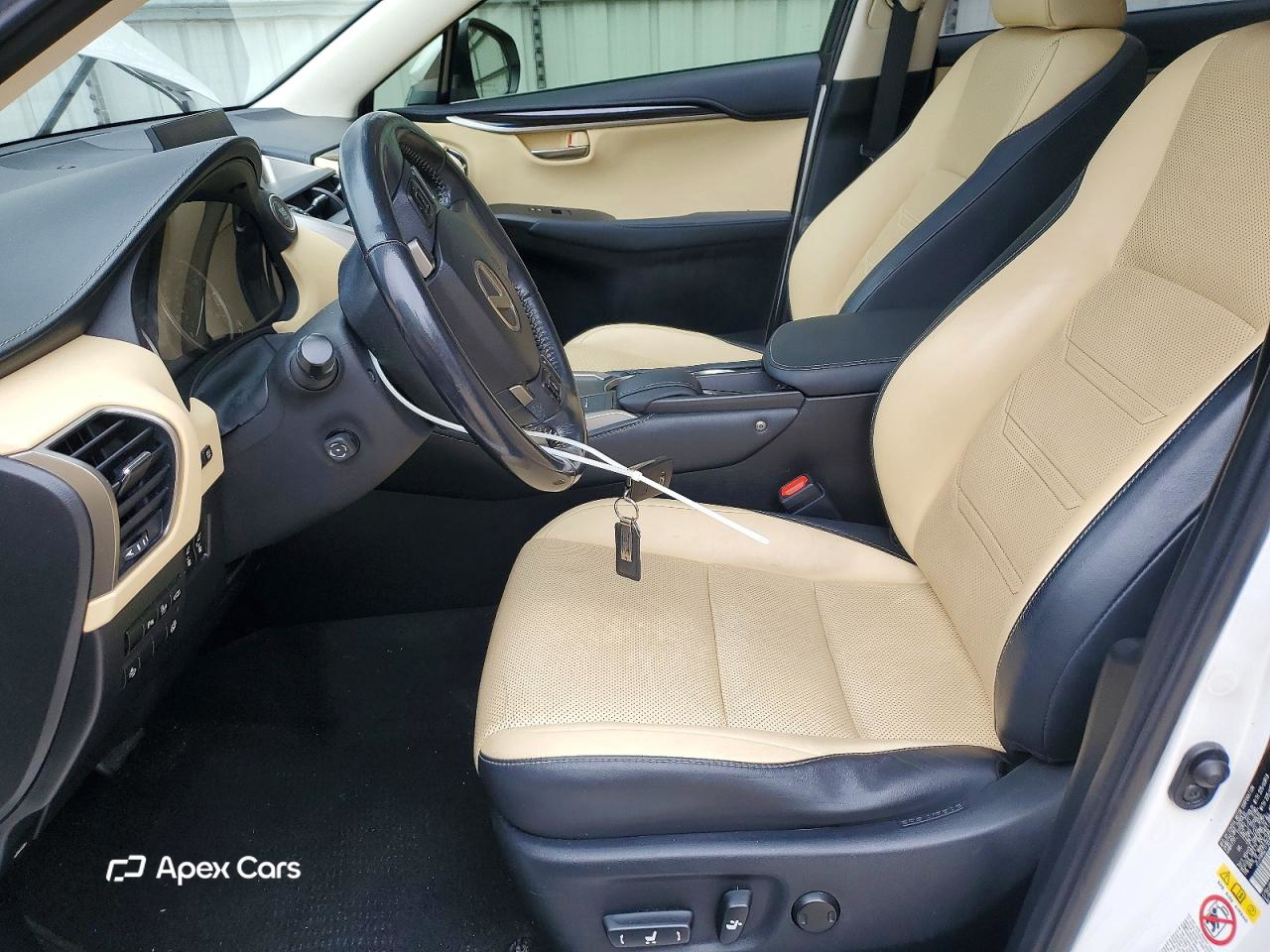 Lexus NX 2015