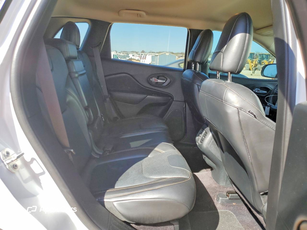 Jeep Cherokee 2016