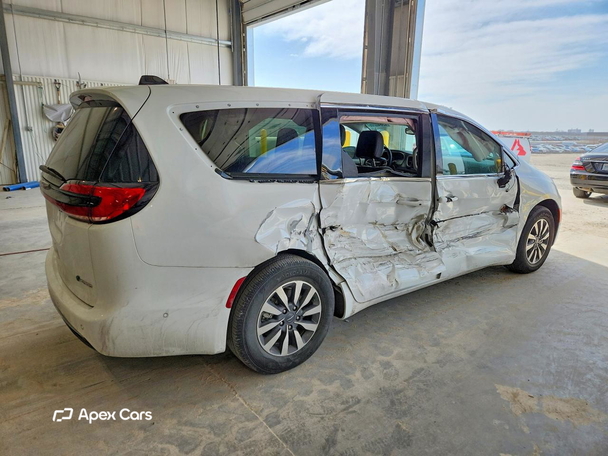 Chrysler Pacifica 2023