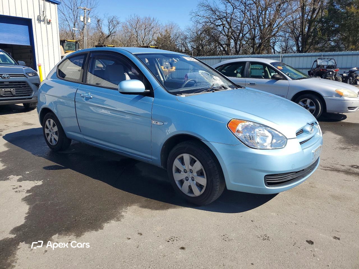 Hyundai Accent 2011
