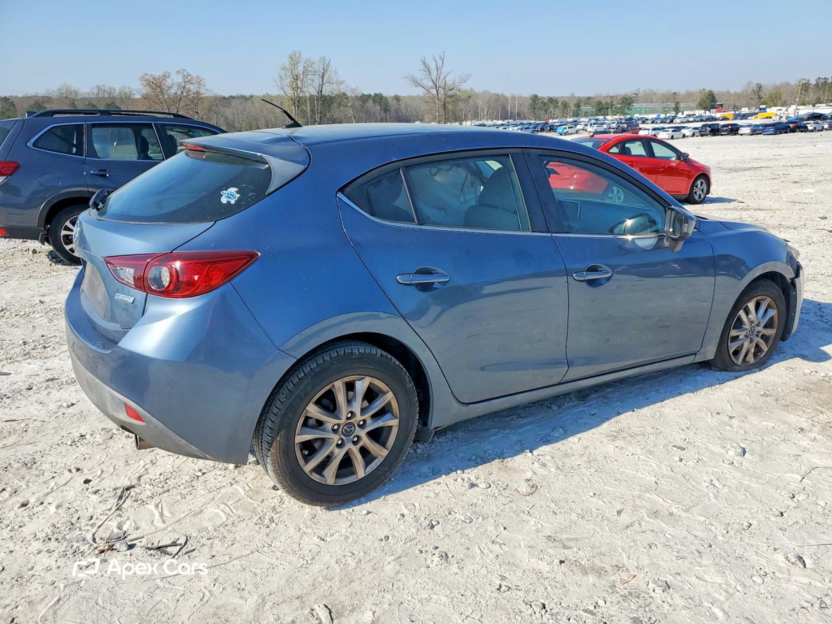 Mazda 3 2016