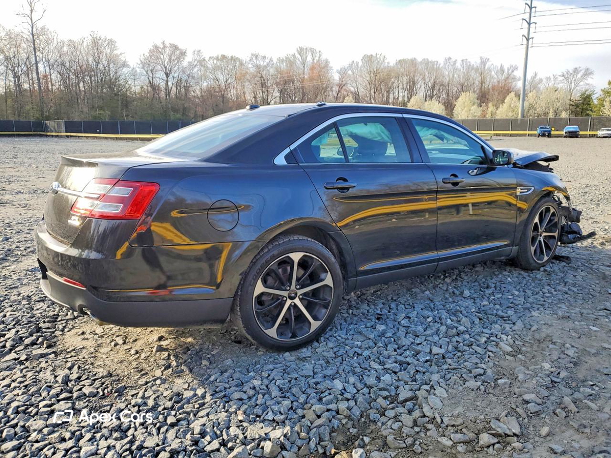 Ford Taurus 2015