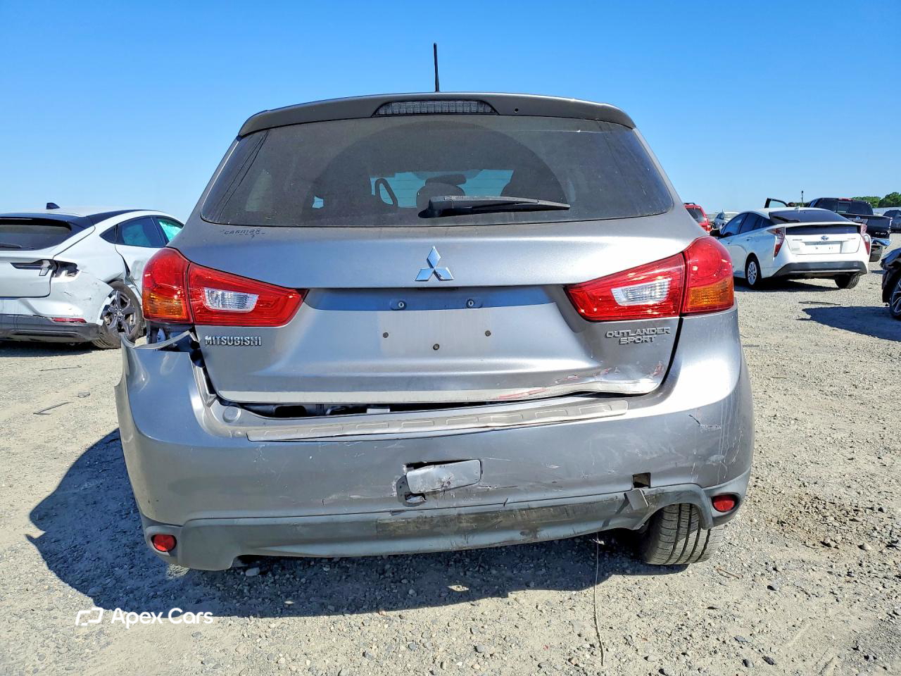 Mitsubishi Outlander 2014