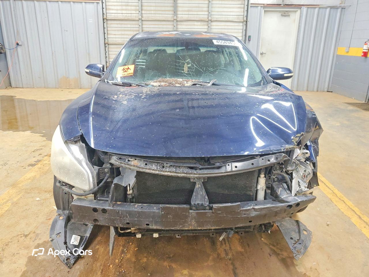 Nissan Maxima 2010